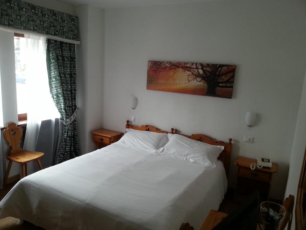 Garni Valdan Hotel ฟัลกาเด ห้อง รูปภาพ
