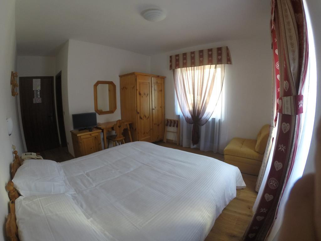 Garni Valdan Hotel ฟัลกาเด ห้อง รูปภาพ