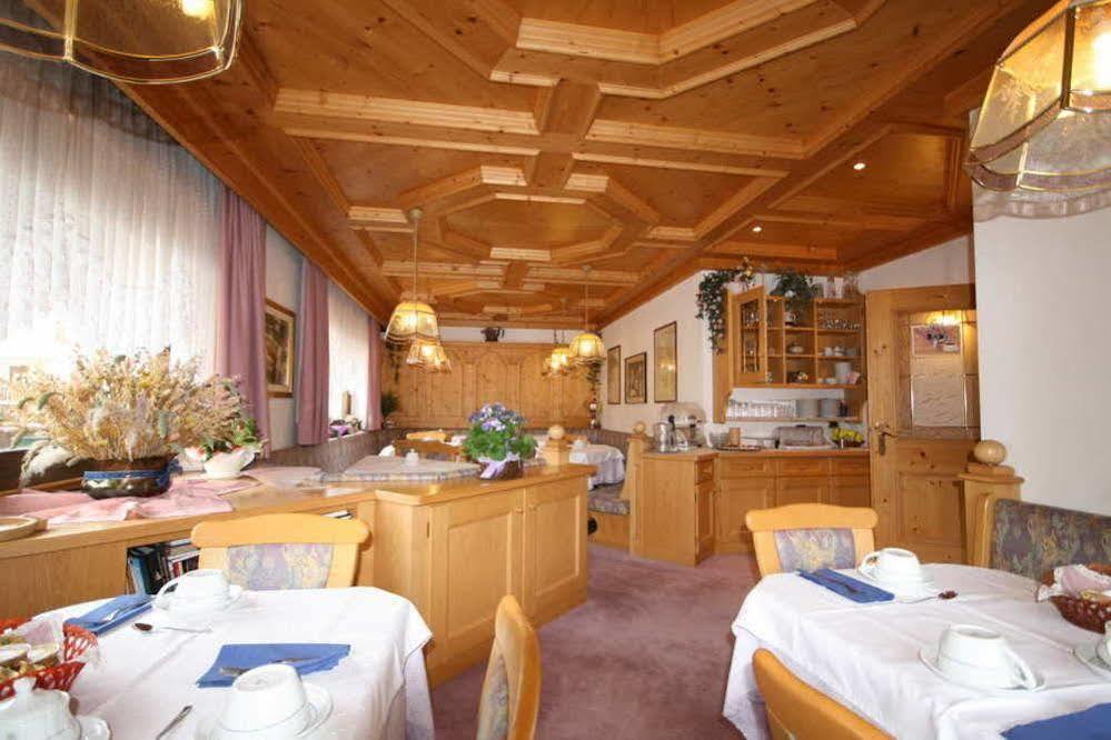 Garni Valdan Hotel ฟัลกาเด ภายนอก รูปภาพ