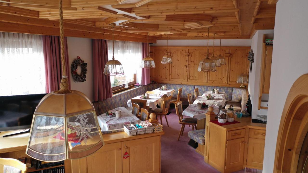 Garni Valdan Hotel ฟัลกาเด ภายนอก รูปภาพ